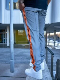 Pantalon DroitStyle Baseball " Baba Collab" -Monsieur Chic Soldes Boutique 2040079 1 5