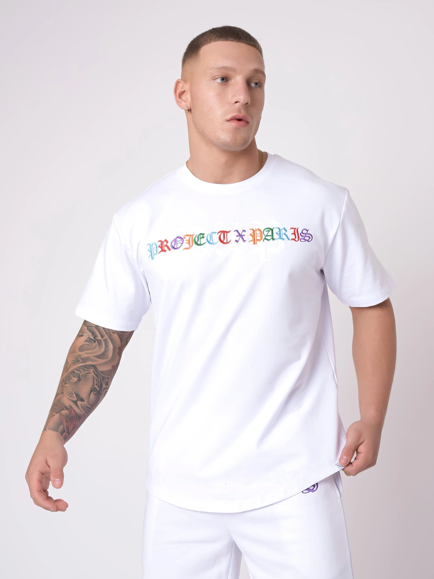 Tee-shirt Style Gothique Coloré 4 Tee-shirt Style Gothique Coloré – Image 2