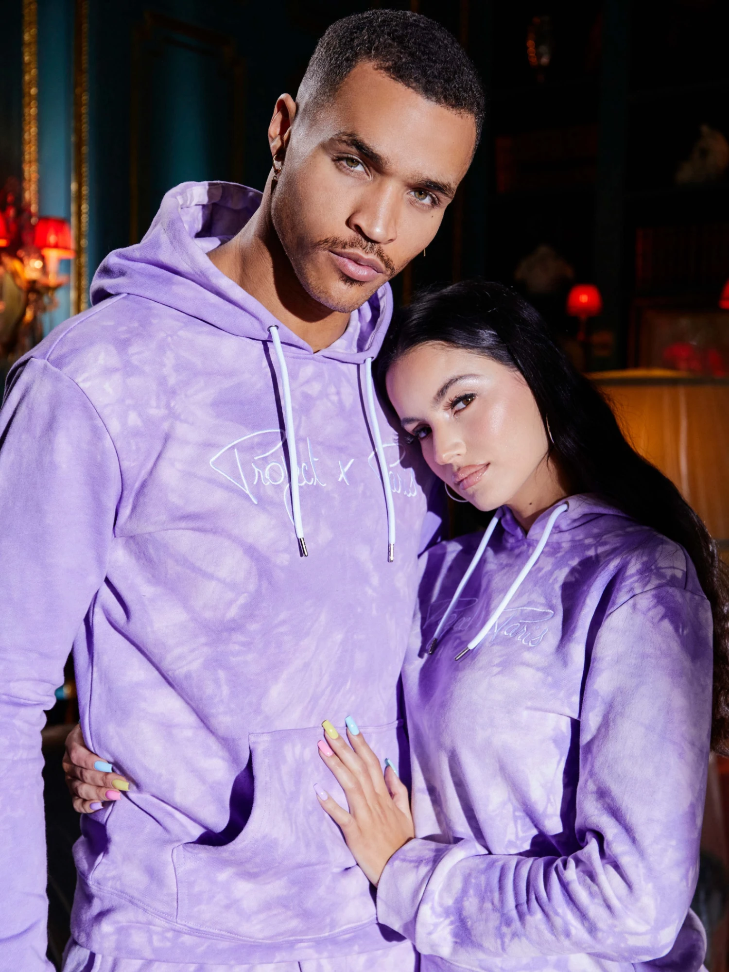 Sweat à Capuche Tie & Dye Broderie Logo 8 Sweat à Capuche Tie & Dye Broderie Logo – Image 6