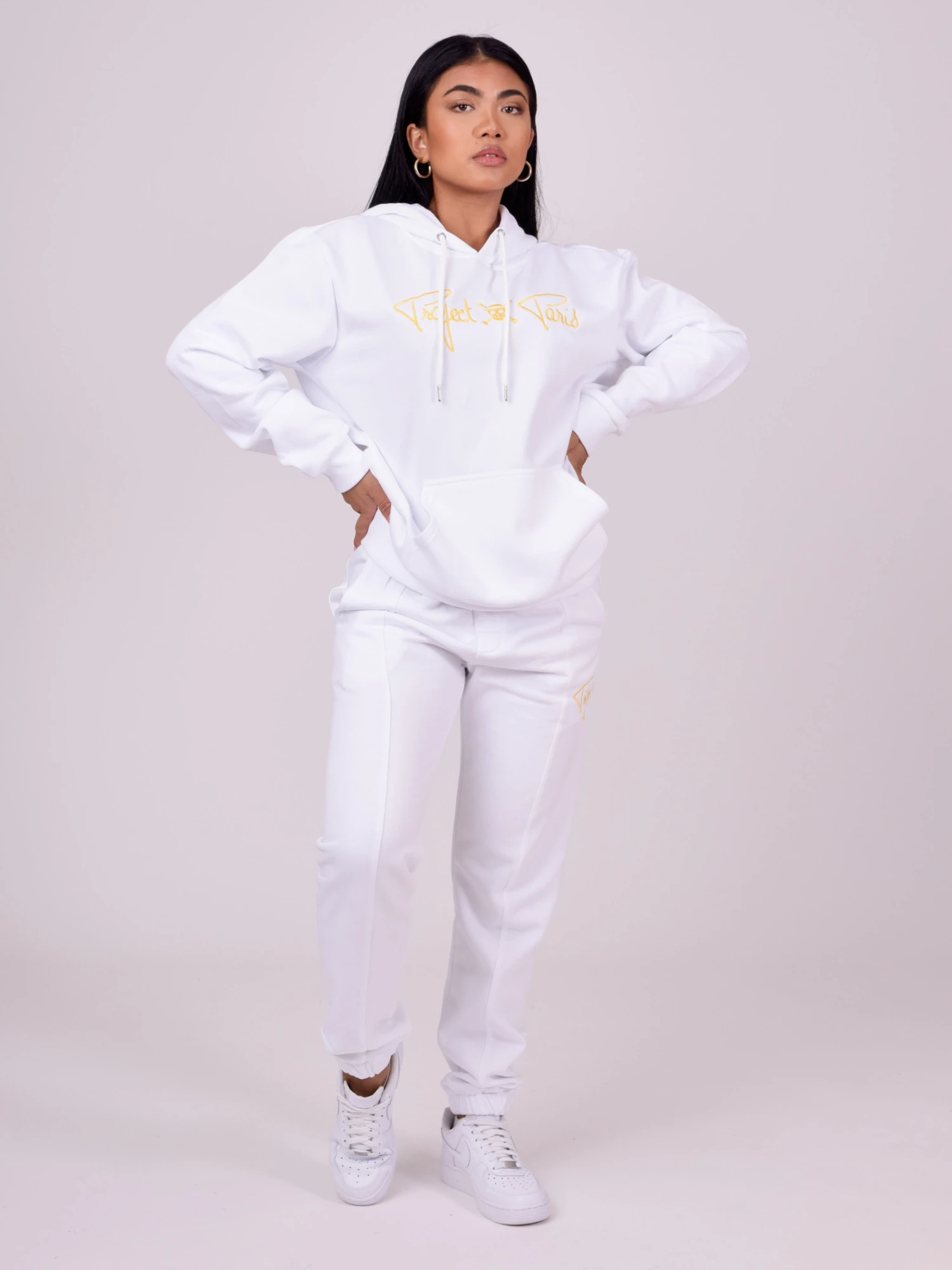 Sweat à Capuche One Piece Signature Luffy 4 Sweat à Capuche One Piece Signature Luffy – Image 2