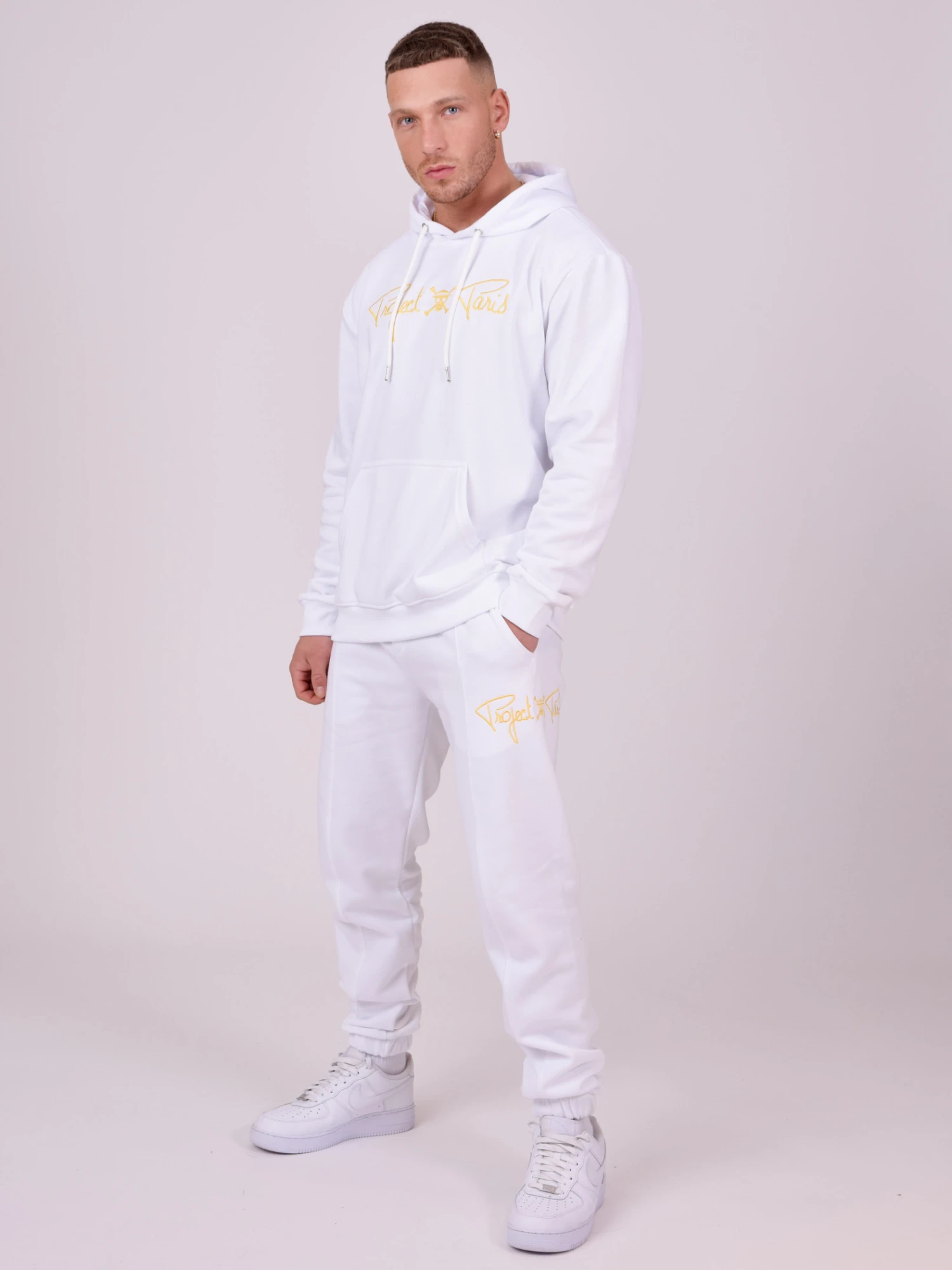 Sweat à Capuche One Piece Signature Luffy 5 Sweat à Capuche One Piece Signature Luffy – Image 3