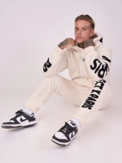 Bas De Jogging Style "pilou Pilou"