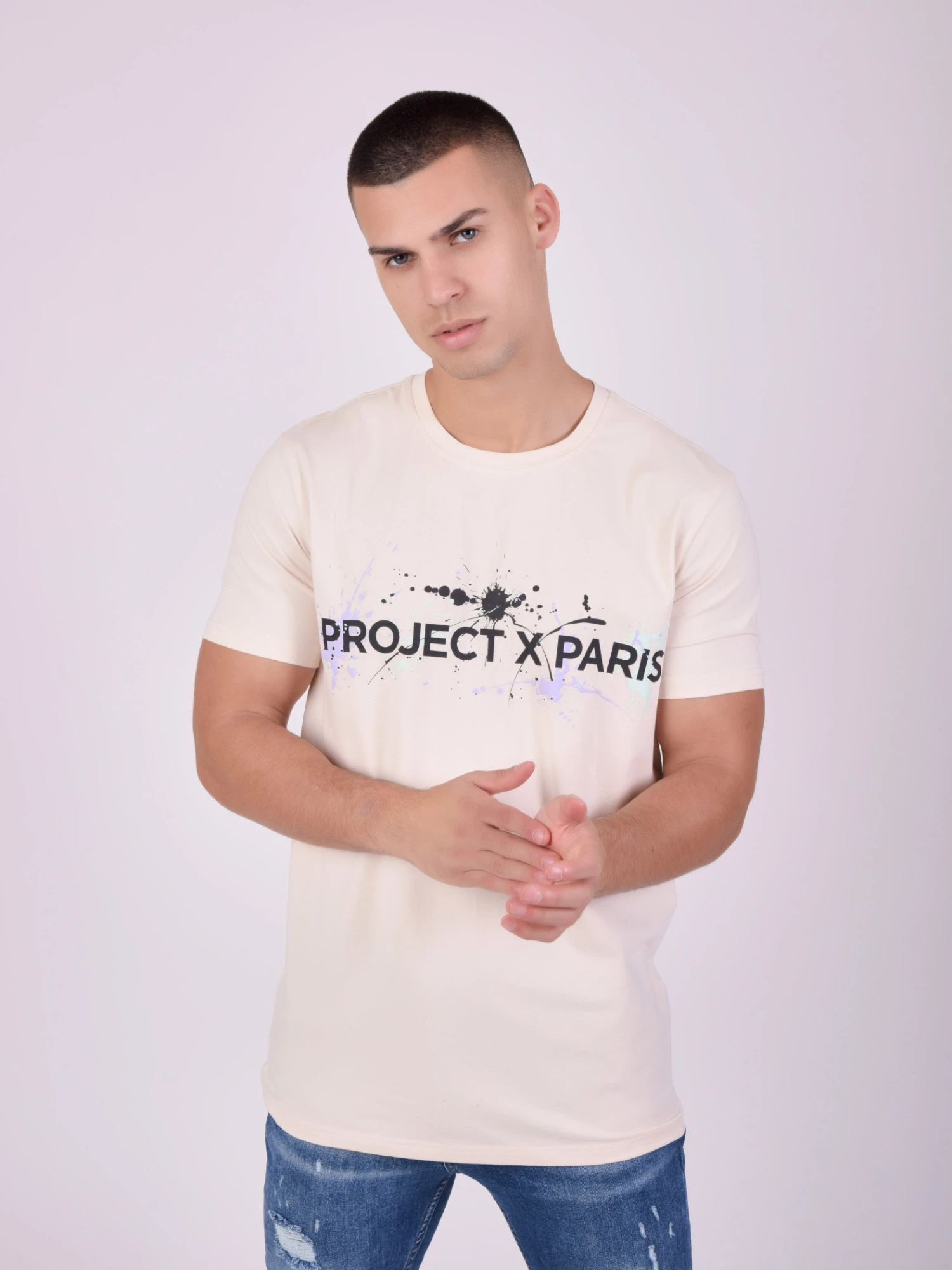 Tee-shirt Col Rond Avec Logo Et Taches De Peinture En Impression 8 Tee-shirt Col Rond Avec Logo Et Taches De Peinture En Impression – Image 6