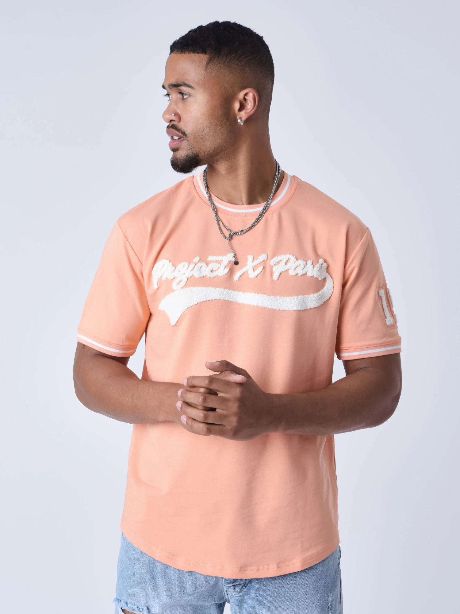 T-Shirt Style Universitaire Avec Logo 8 T-Shirt Style Universitaire Avec Logo â Image 6