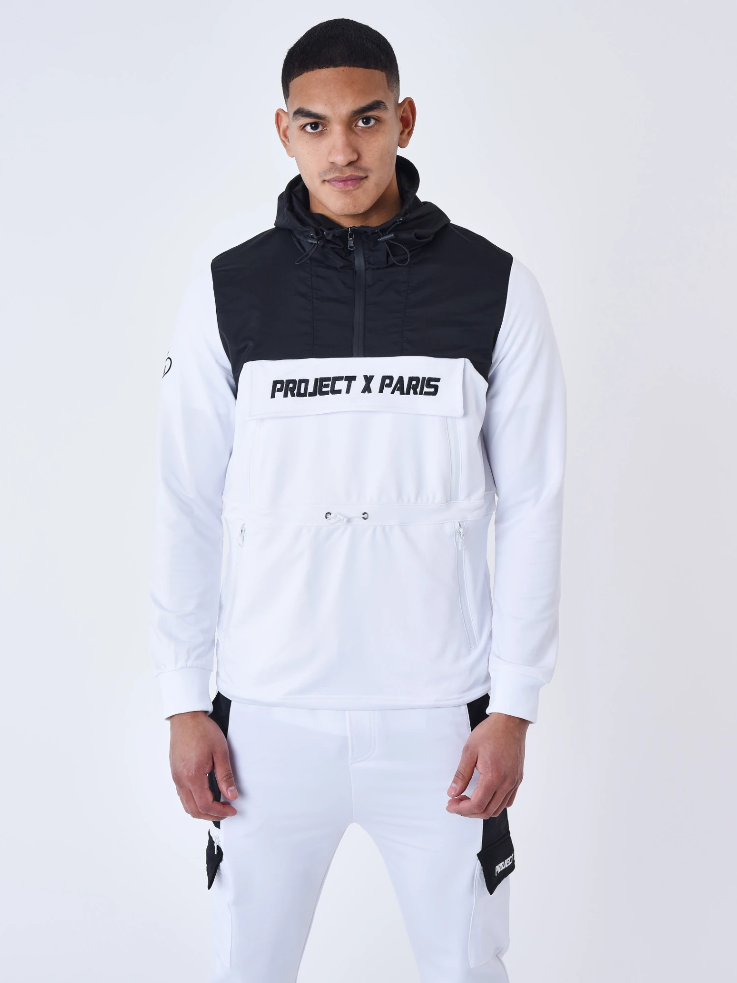 Sweat à Capuche Style Coupe Vent Bicolore 7 Sweat à Capuche Style Coupe Vent Bicolore – Image 5