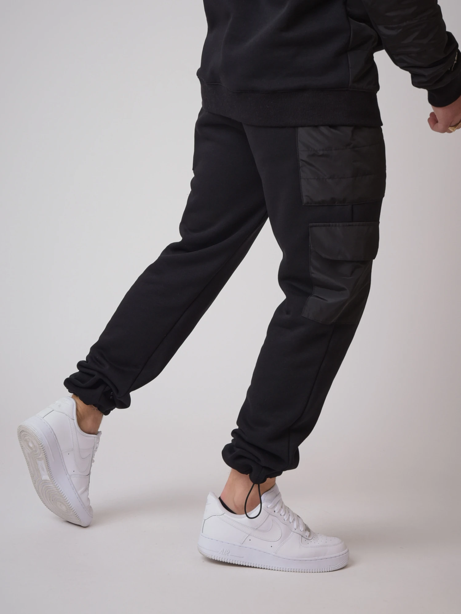 Bas De Jogging Détails Matelassés 7 Bas De Jogging Détails Matelassés – Image 5