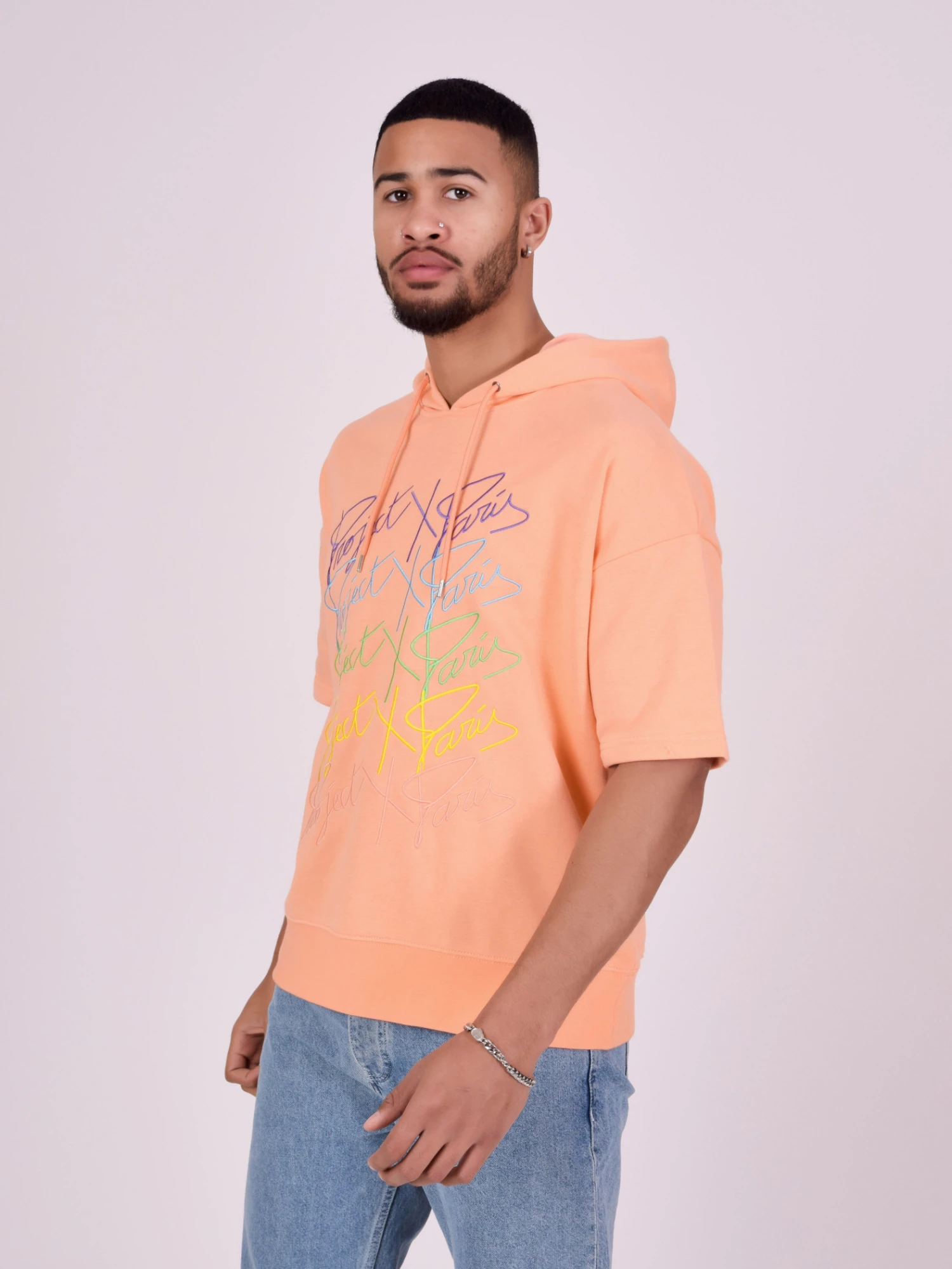 Sweat à Capuche Manches Courtes Logos Arc En Ciel 7 Sweat à Capuche Manches Courtes Logos Arc En Ciel – Image 5