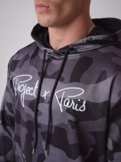 Sweat à Capuche Motif Camouflage Avec Broderie Logo Project X Paris 11 Sweat à Capuche Motif Camouflage Avec Broderie Logo Project X Paris -Monsieur Chic Soldes Boutique sweat a capuche motif camouflage avec broderie logo project x paris sur la poitrine et poche kangourou 3