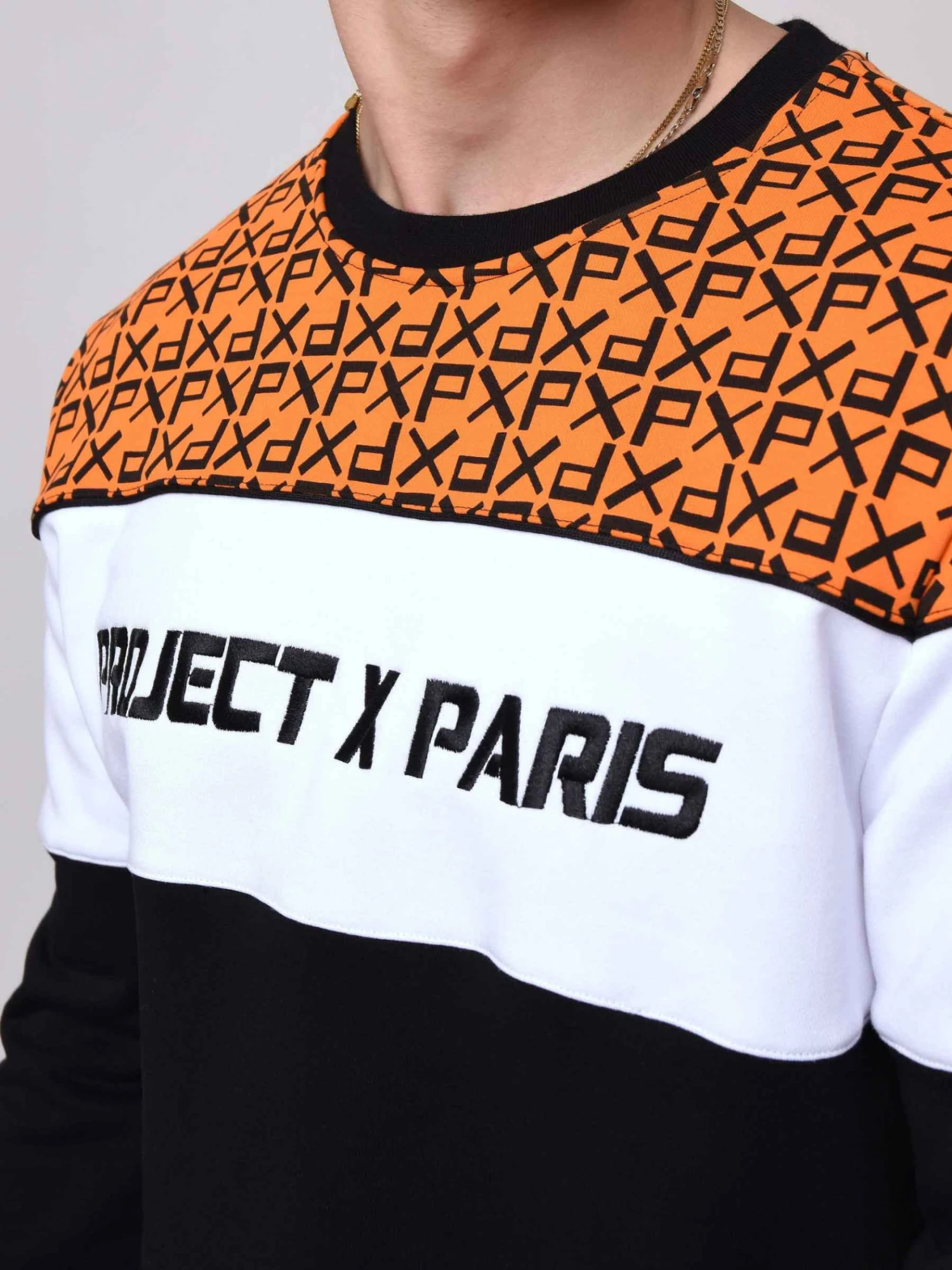 Sweat Col Rond Avec Empiècement PXP All Over Et Broderie Logo 4 Sweat Col Rond Avec Empiècement PXP All Over Et Broderie Logo – Image 2