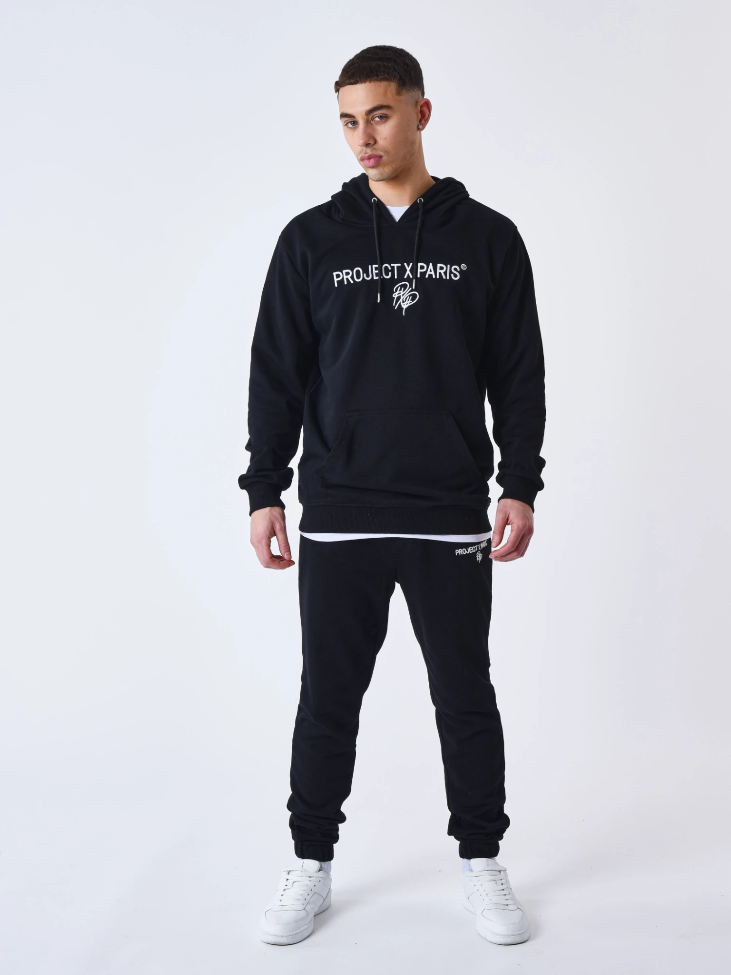 Sweat à Capuche Basique 7 Sweat à Capuche Basique – Image 5