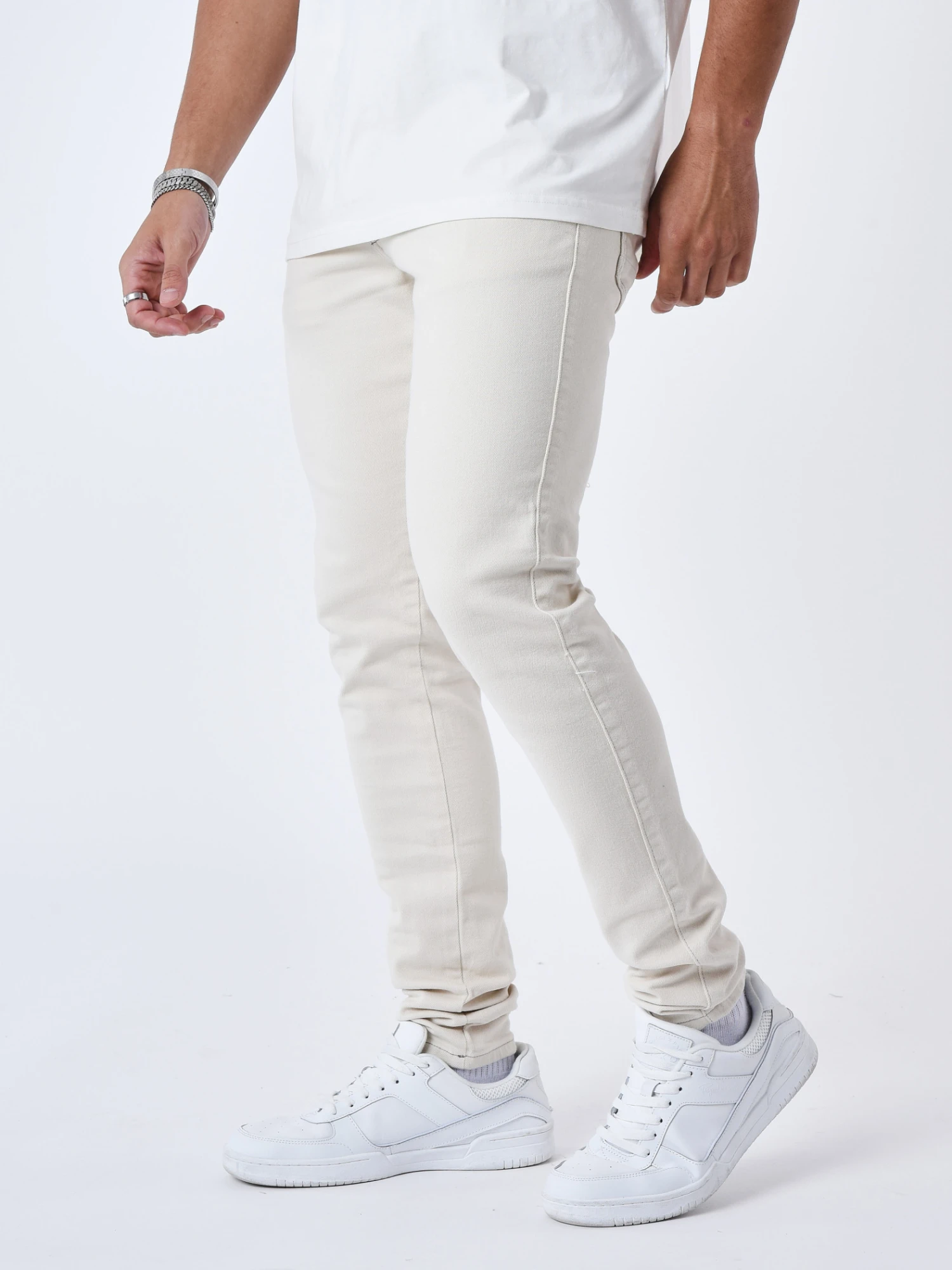 Jean Slim Surpiqûre Contrastée 4 Jean Slim Surpiqûre Contrastée – Image 2