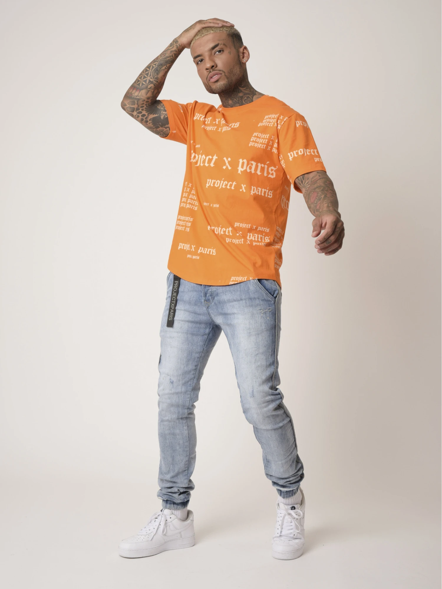 Tee-Shirt Typo Logo Gothique 5 Tee-Shirt Typo Logo Gothique – Image 3