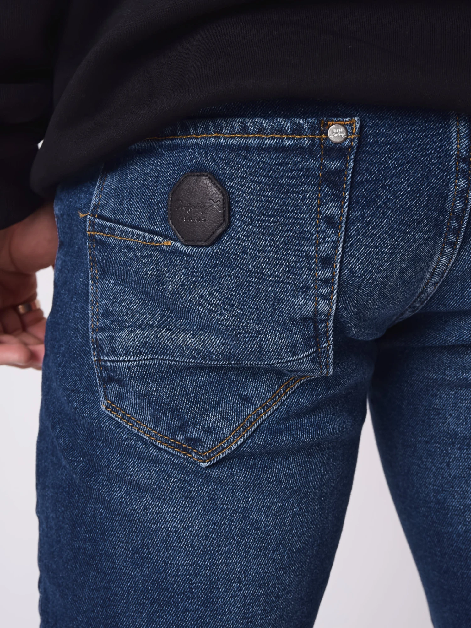 Jean Slim Bleu Brut Effet Sablé Et Déchiré 3 Jean Slim Bleu Brut Effet Sablé Et Déchiré